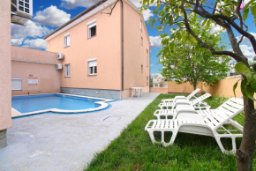 Apartments Edin 1359